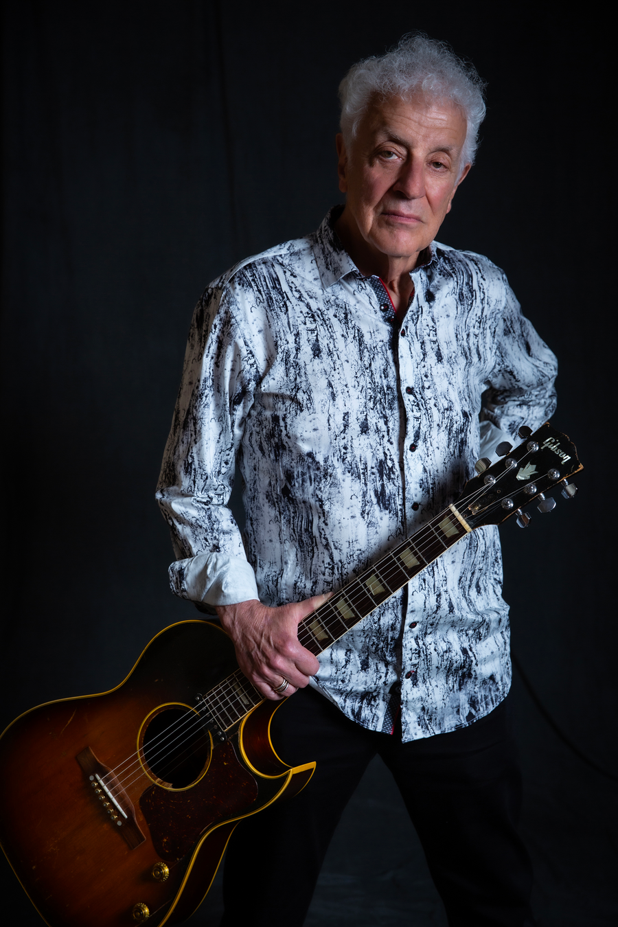 Doug MacLeod Reunion Blues guitarist